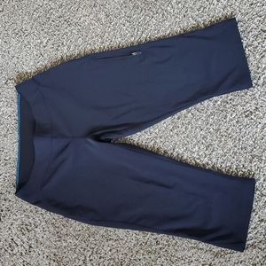 Columbia Size M capris